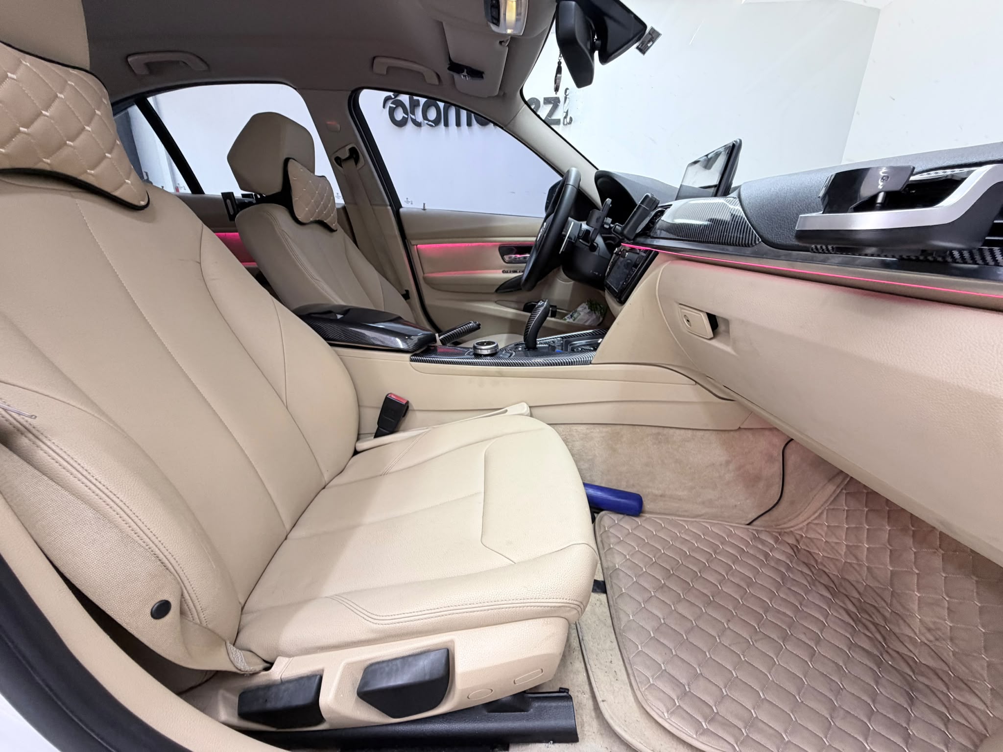 BMW 316i 13